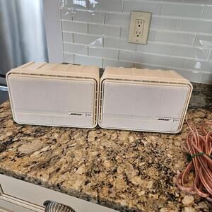 Bose 151 Environmental Speakers Pair White Indoor Outdoor Tested